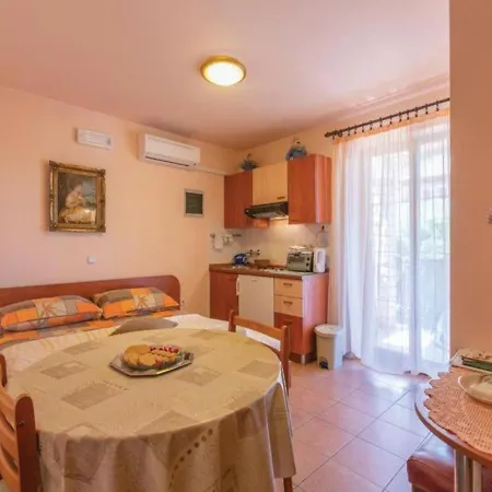 Apartment Adria *