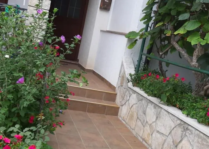 Apartman Adria *