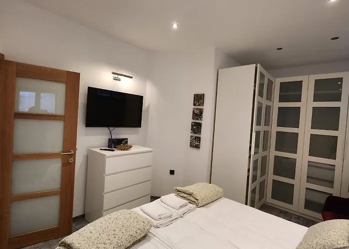 Adria Apartament *